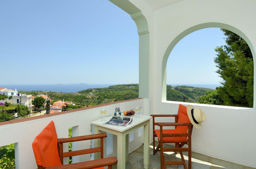 Konstantina Studios Alonnisos Town ภายนอก รูปภาพ