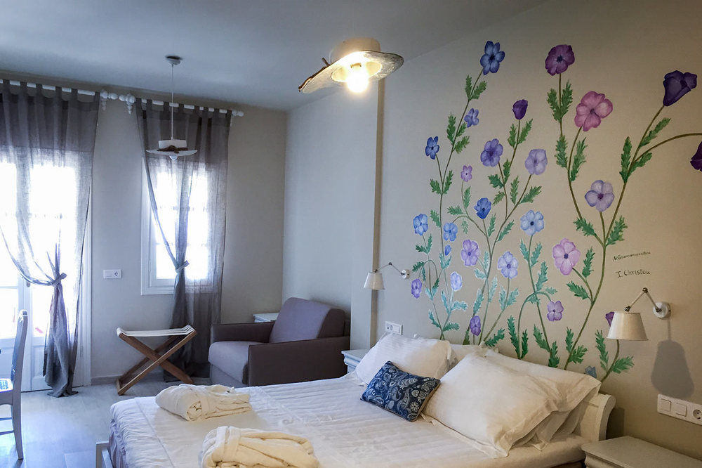 Konstantina Studios Alonnisos Town ภายนอก รูปภาพ