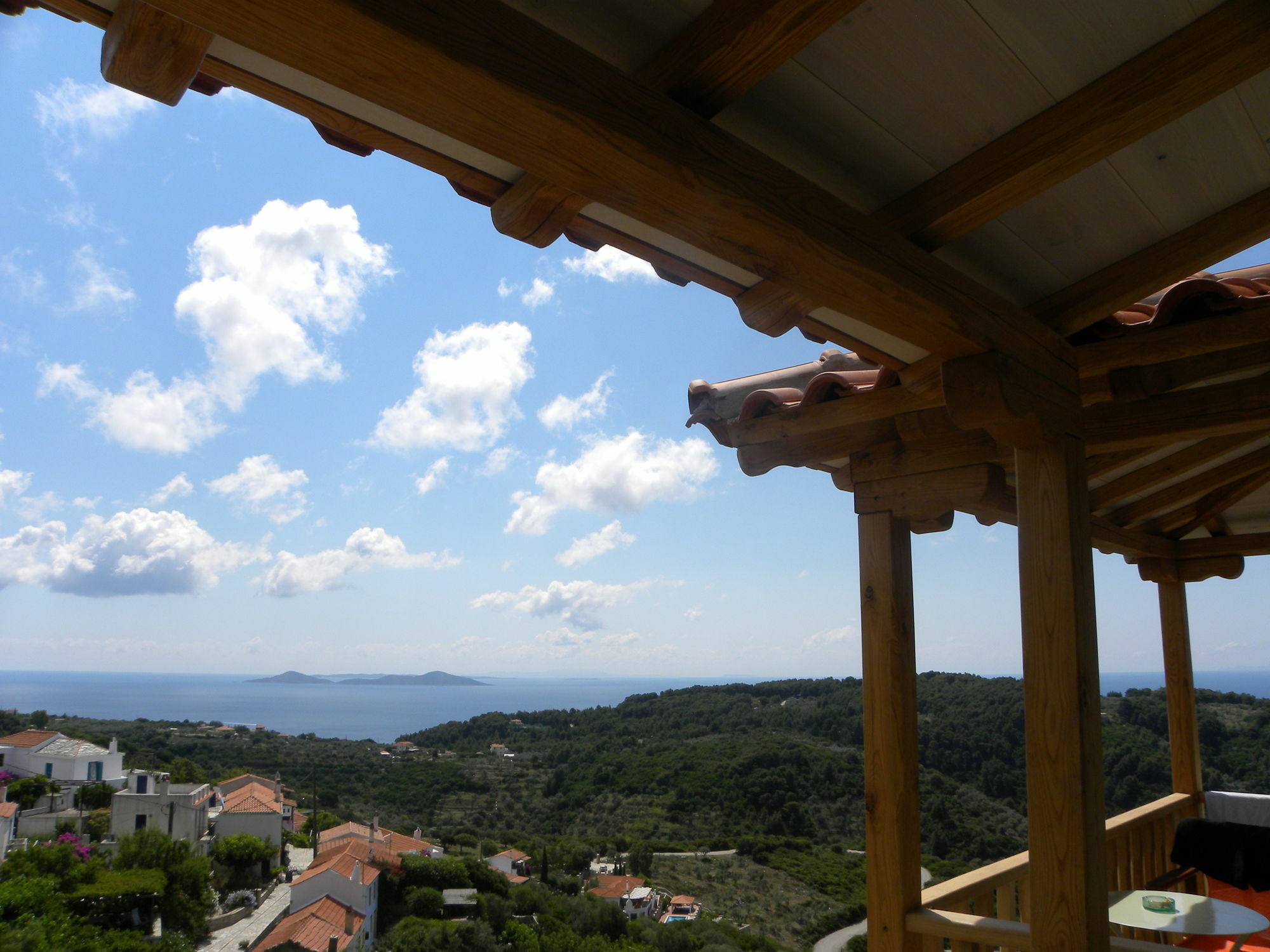 Konstantina Studios Alonnisos Town ภายนอก รูปภาพ