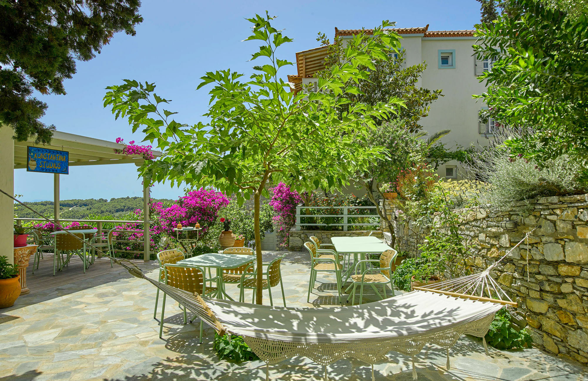 Konstantina Studios Alonnisos Town ภายนอก รูปภาพ