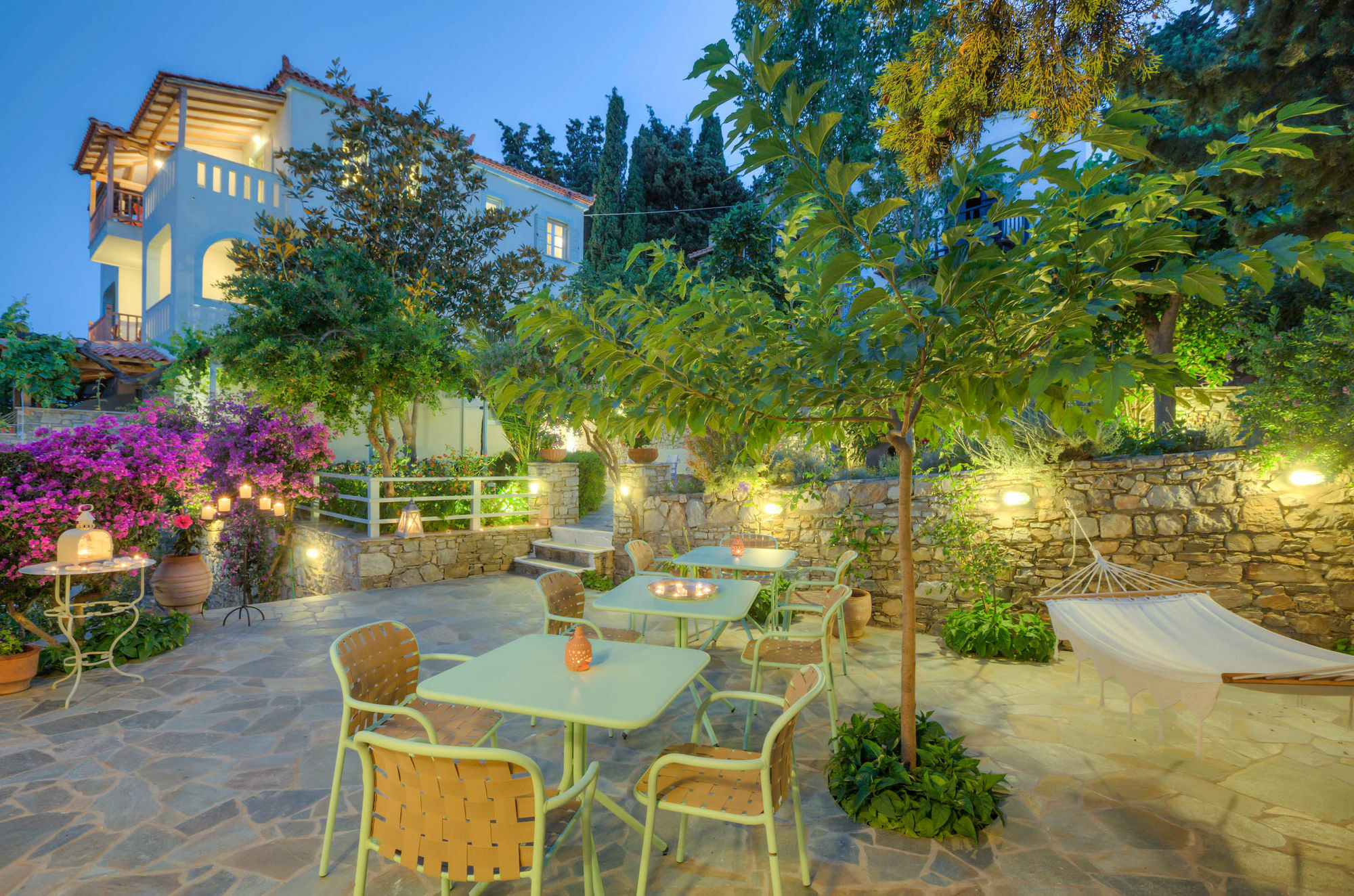 Konstantina Studios Alonnisos Town ภายนอก รูปภาพ