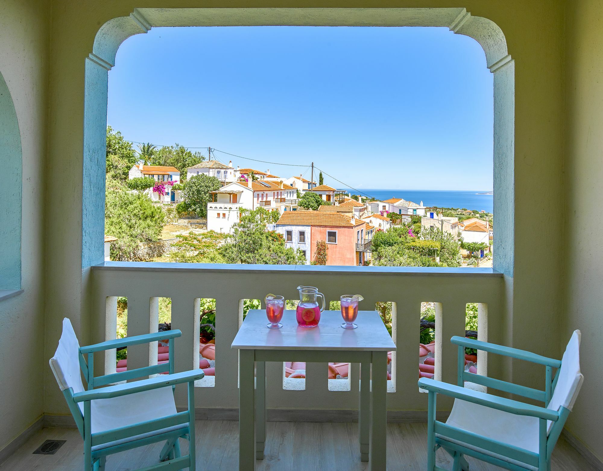 Konstantina Studios Alonnisos Town ภายนอก รูปภาพ